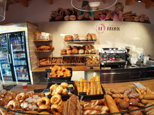 Bäckereifiliale Hink am Friedhof St.Pölten fertig 