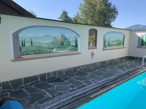 Im privaten Schwimmbad
